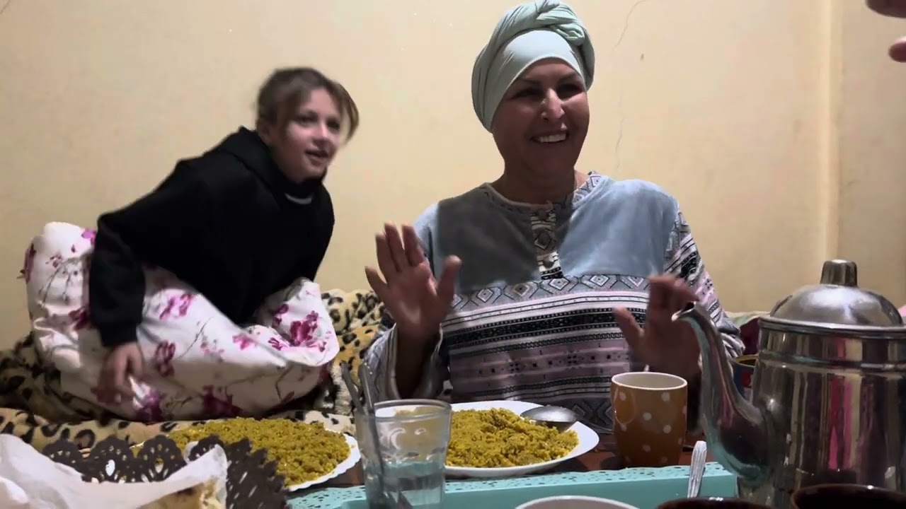 قهوة الصباح  عند خيرة وبناتها وحد القصرة ولا اروع🤗🤲🇩🇿❤️