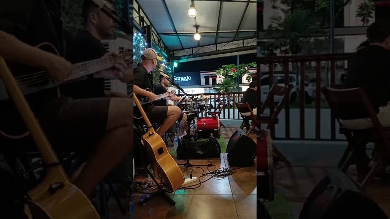 Dire Sultans of Swing  - Unplugged