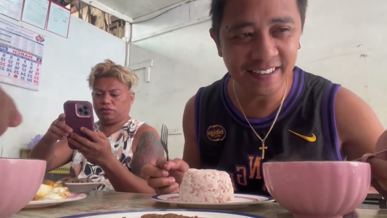 Breakfast muna dito sa City kasama si @BrendaMageOfficial @BritMeToLife @JigJagChannel 