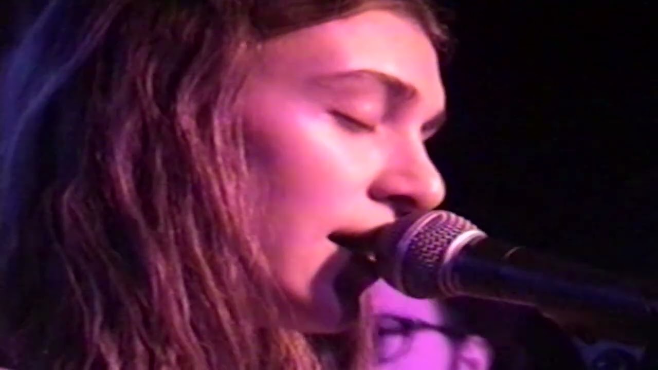 Merce Lemon live at Club Cafe (Pittsburgh, PA) 1/1/23