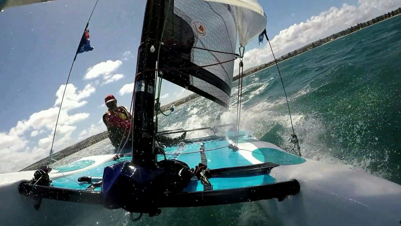 Hobie Wave - Sailing in 30 knot wind