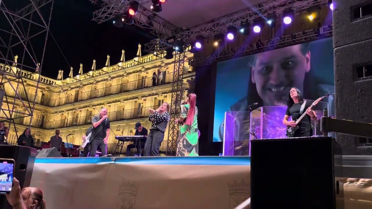 CAMELA Y MARÍA TOLEDO (en directo desde la Plaza Mayor de Salamanca)