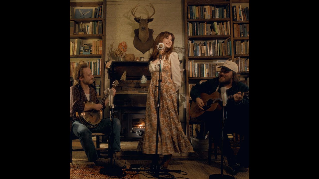 Willow Avalon - Save A Little Christmas [Live Video]