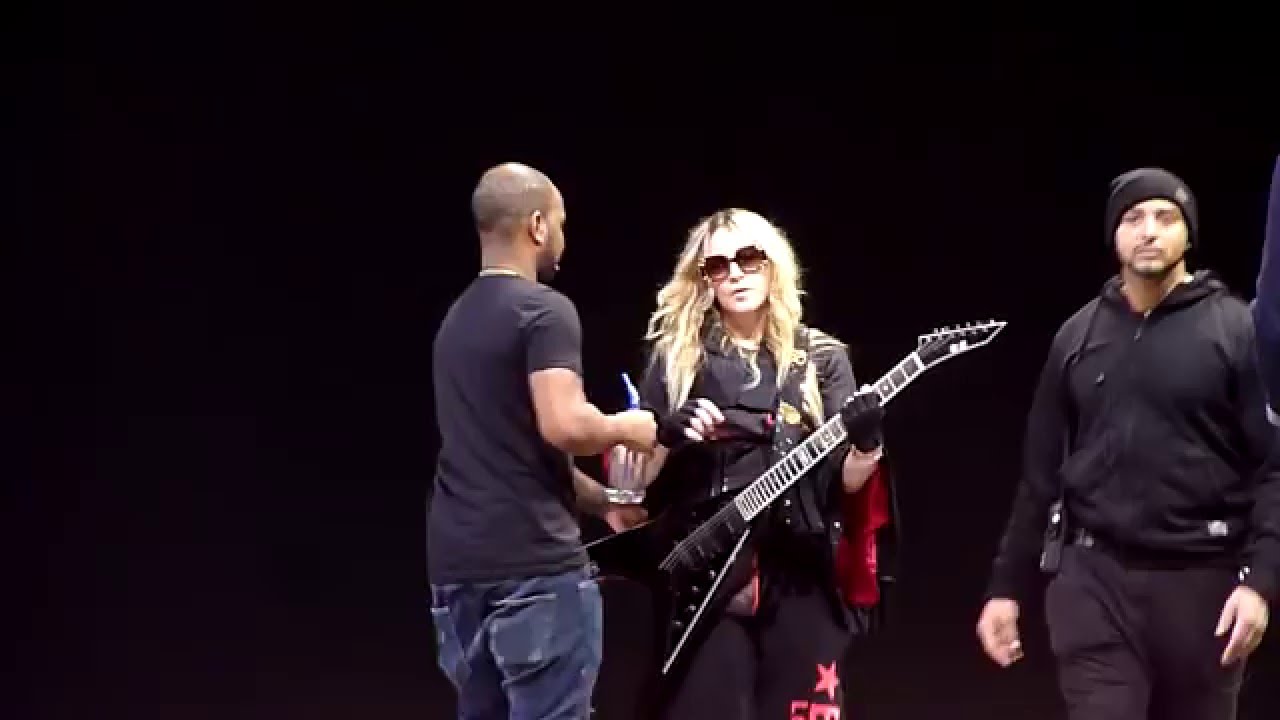 MADONNA REHEARSAL PARIS REBEL HEART TOUR