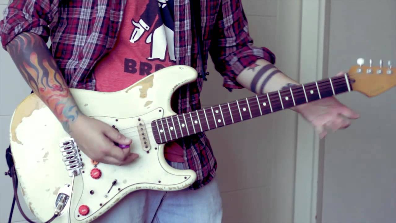 Red Hot Chili Peppers - Dani California SOLO + LESSON (Part 1)