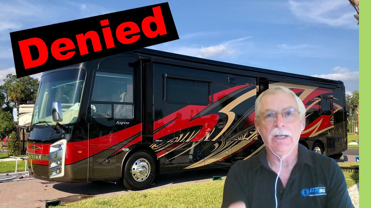 Компания Jayco повредила его автодом — теперь они требуют от него возмещения ущерба.