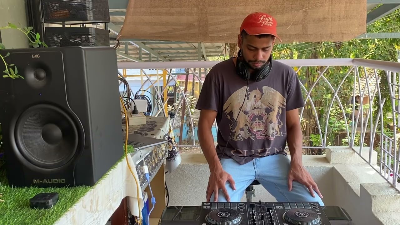Playing a Set While Im Sleepy AF (Insomnia)