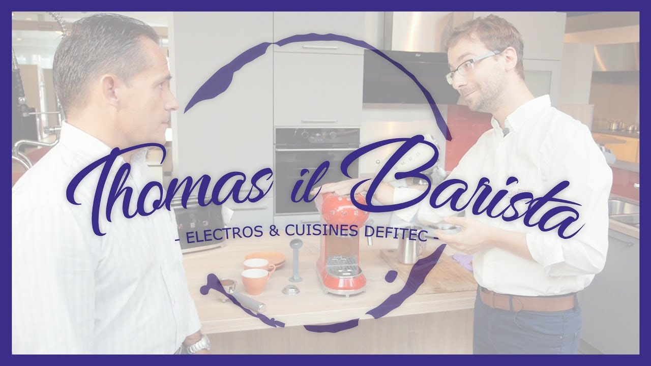 Un bon café avec la Machine à café Expresso Smeg ECF01CREU Années 50 - Thomas il Barista