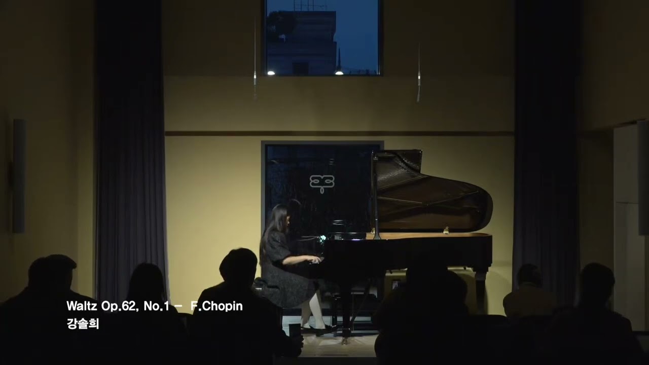 Solhui Piano Recital- Nocturne Op.9,No2/ Waltz Op.62, No1