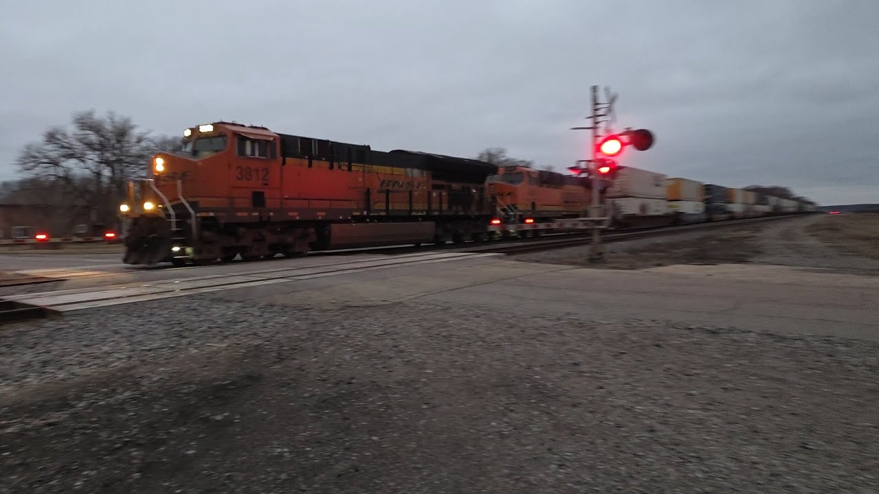 BNSF 3812 EB Intermodal Z Train at MP 130.16 in Chillicothe Illinois 3/7/26