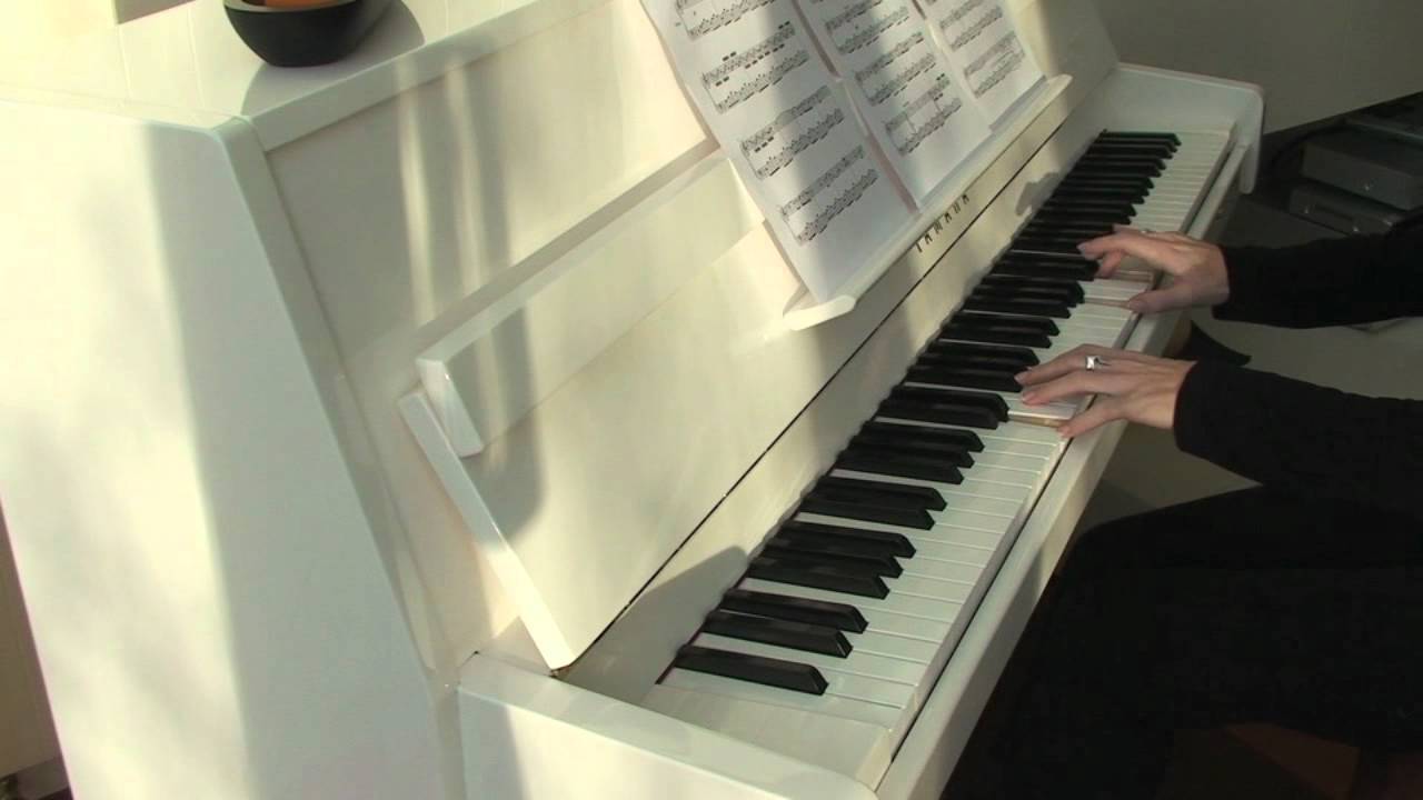 Silent Hill (Not tomorrow - Lisa Dies) - Akira Yamaoka (piano)