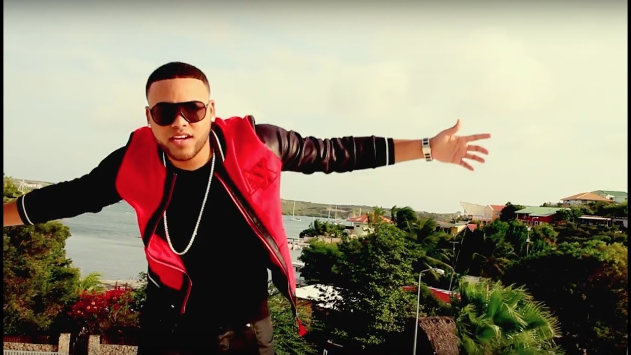 Enmeris - Me Tiene Loco (Official Video)