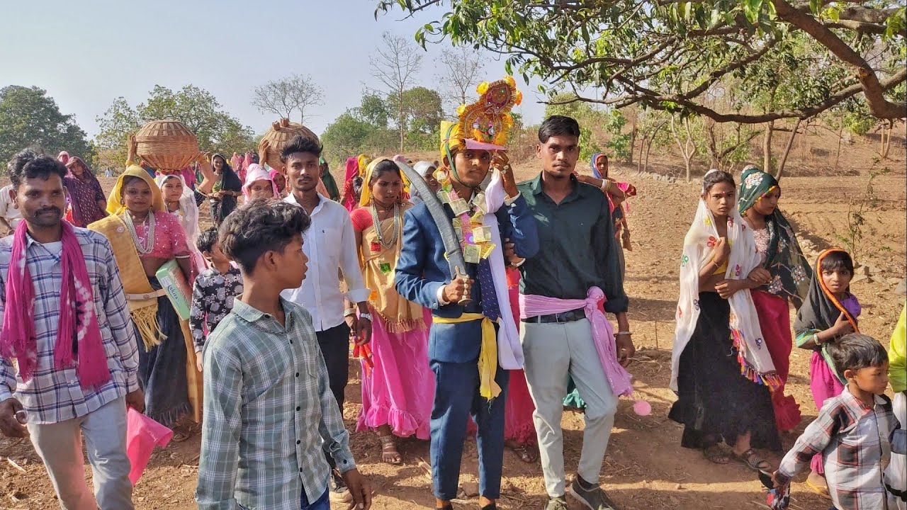 आदिवासी रीति रिवाज के अनुसार शादी महिलाओं के आदिवासी गीत, Adivasi riti rivaj geet jhabua shadi video