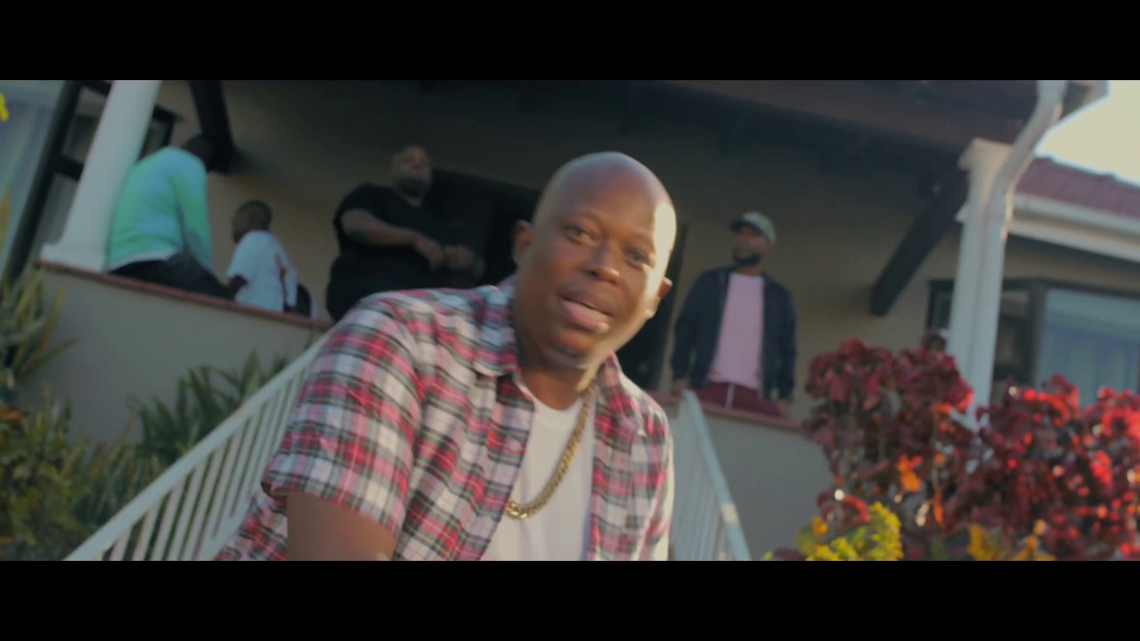 Mampintsha ft Babes Wodumo,Dabger & Bhar What time is it
