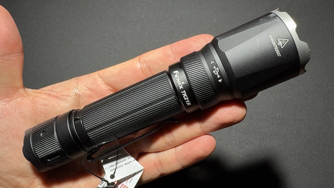 FENIX TK21R แทคติค่อลแนวหน้า ราคาแอบแรงแสงเผ็ด สวิชเด็ดรัดดวง