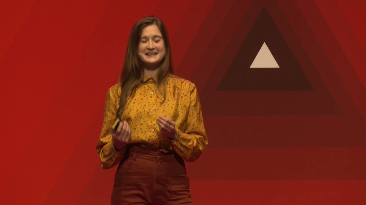 Progettare con i microorganismi per un futuro resiliente | Emma Sicher | TEDxBolzano