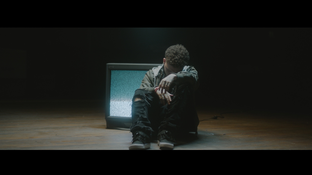 Phora - Slow Down [Official Music Video]