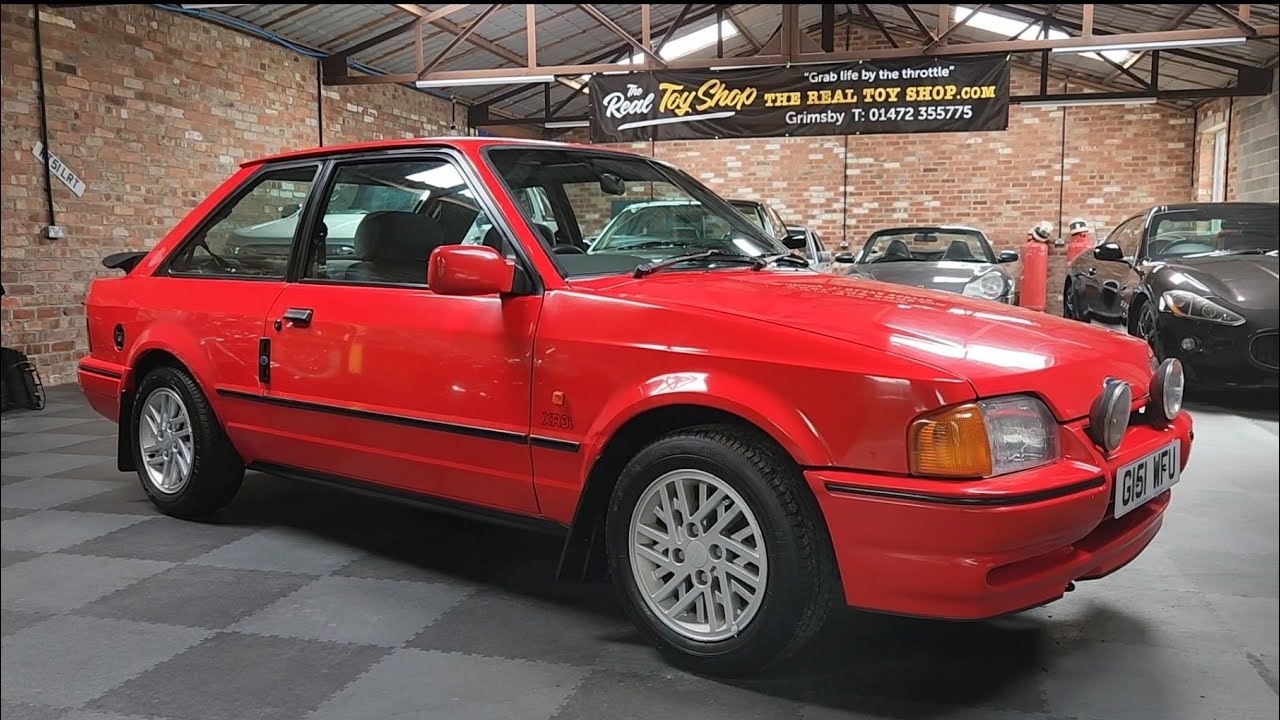 Ford Escort XR3i ,1 owner, 73k ,garage find starts after 20 years  ,here@therealtoyshop