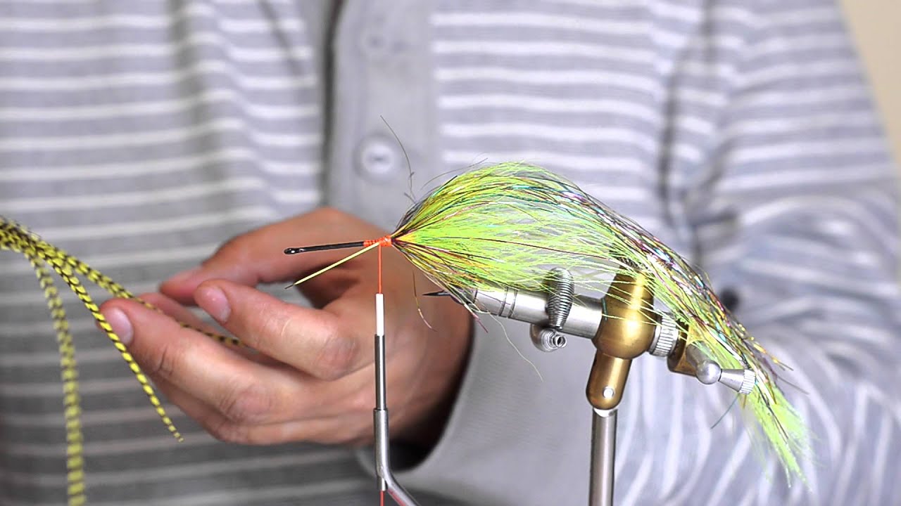 Streamer for pike - easy to tie