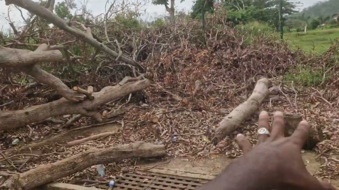 Mayotte le plateau de Poroani Après Le Passage Du Chido.