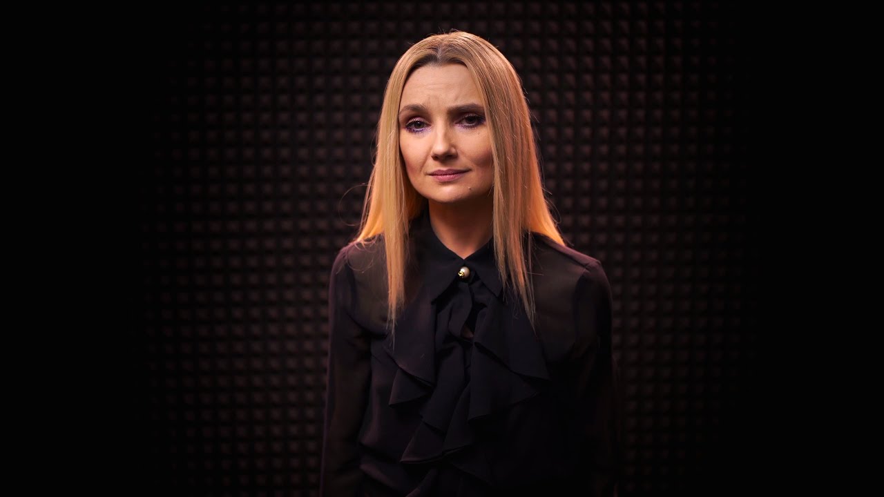 W płomieniach (First Burn - Hamilton - Polish version) Sylwia Grobelna