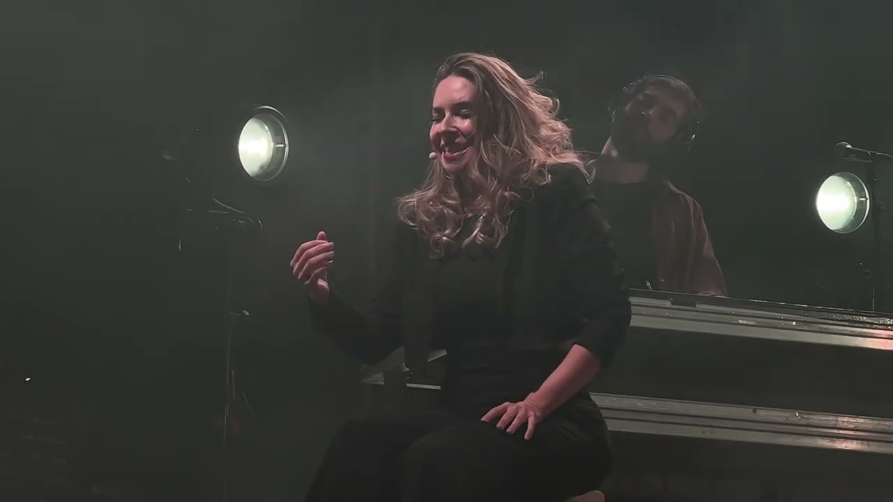 ROCIO MARQUEZ & BRONQUIO “Niña de sangre” directo Tercer Cielo Jardin de Invierno Zaragoza 12/10/23