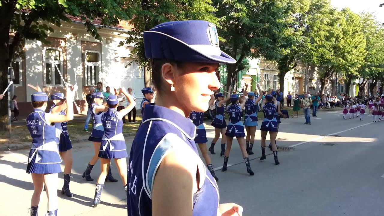 Bela Crkva 2015 , karneval cveca, Zagrebacke mazoretkinje