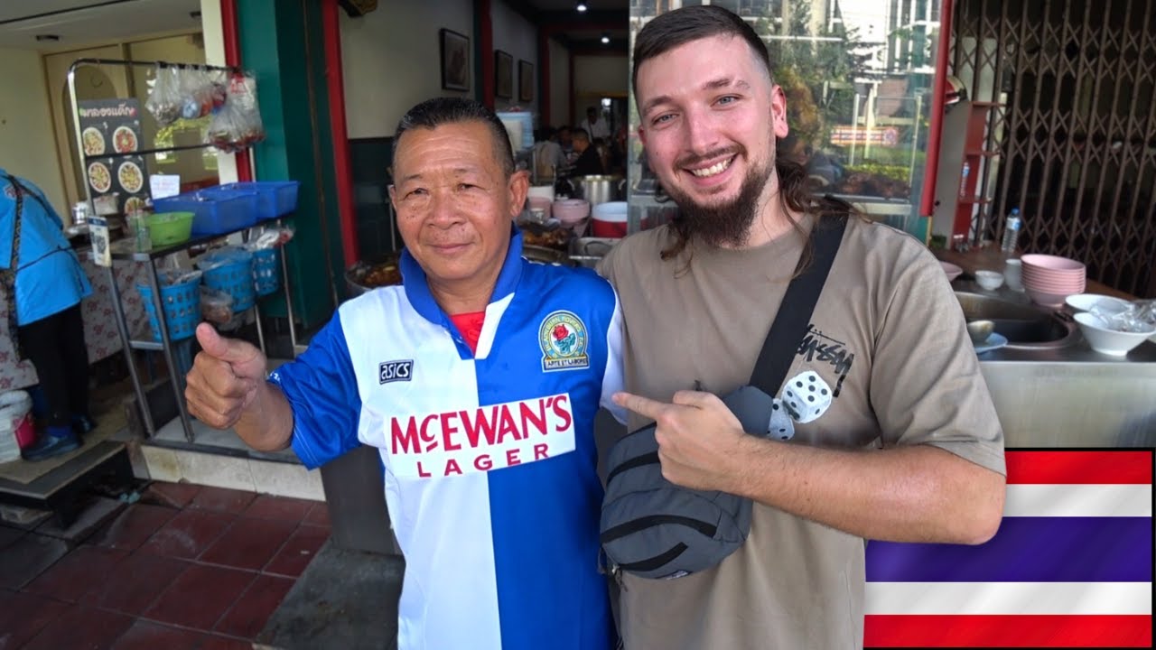 Surprising Thai Street Food Vendor In Bangkok 🇹🇭
