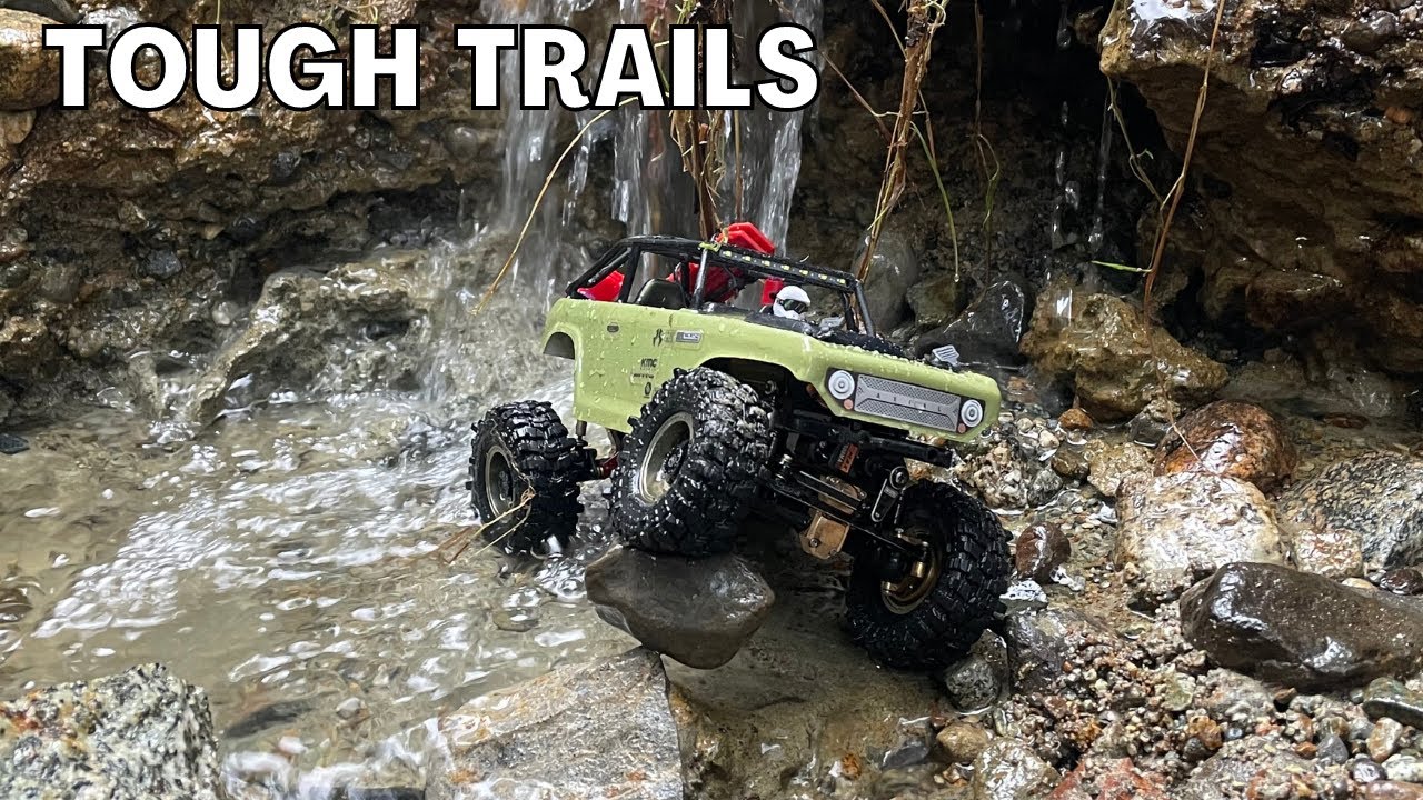Axial SCX24 EXTREME Creek Crawling! Deadbolt VS Wet Trails