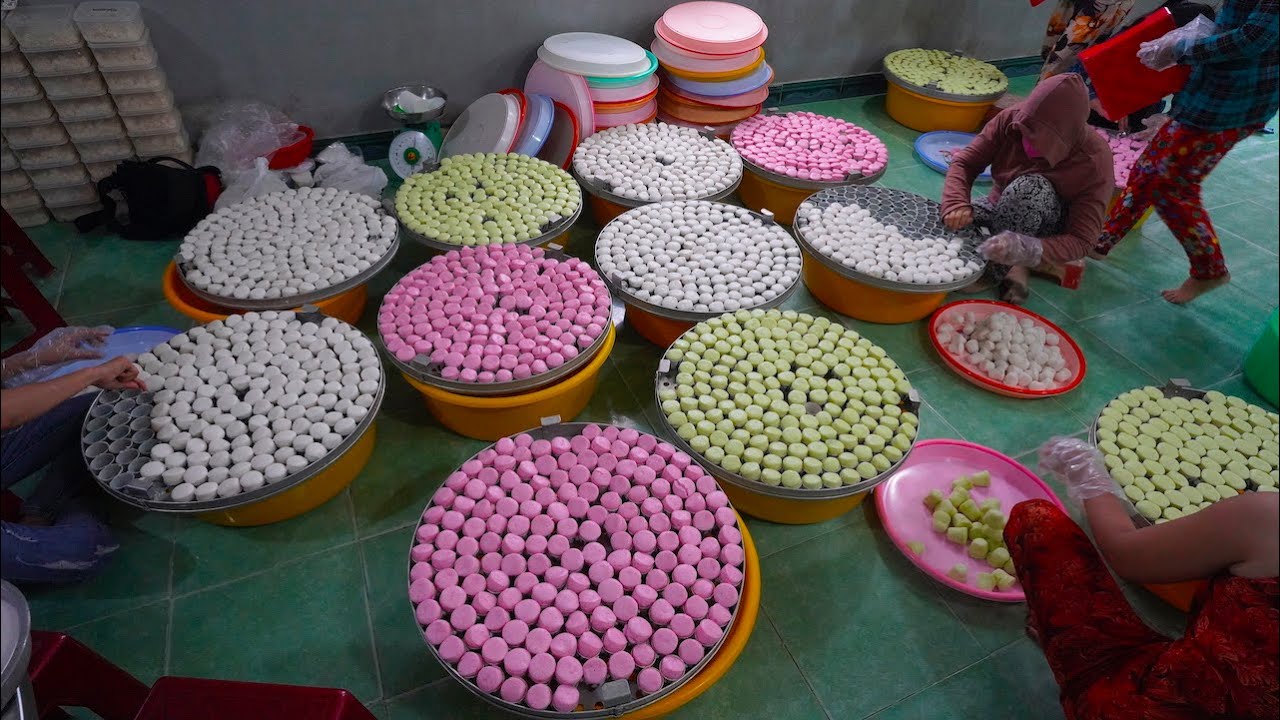 Choáng ngợp với lò bánh bò lớn nhất Sóc Trăng phục vụ Thanh Minh