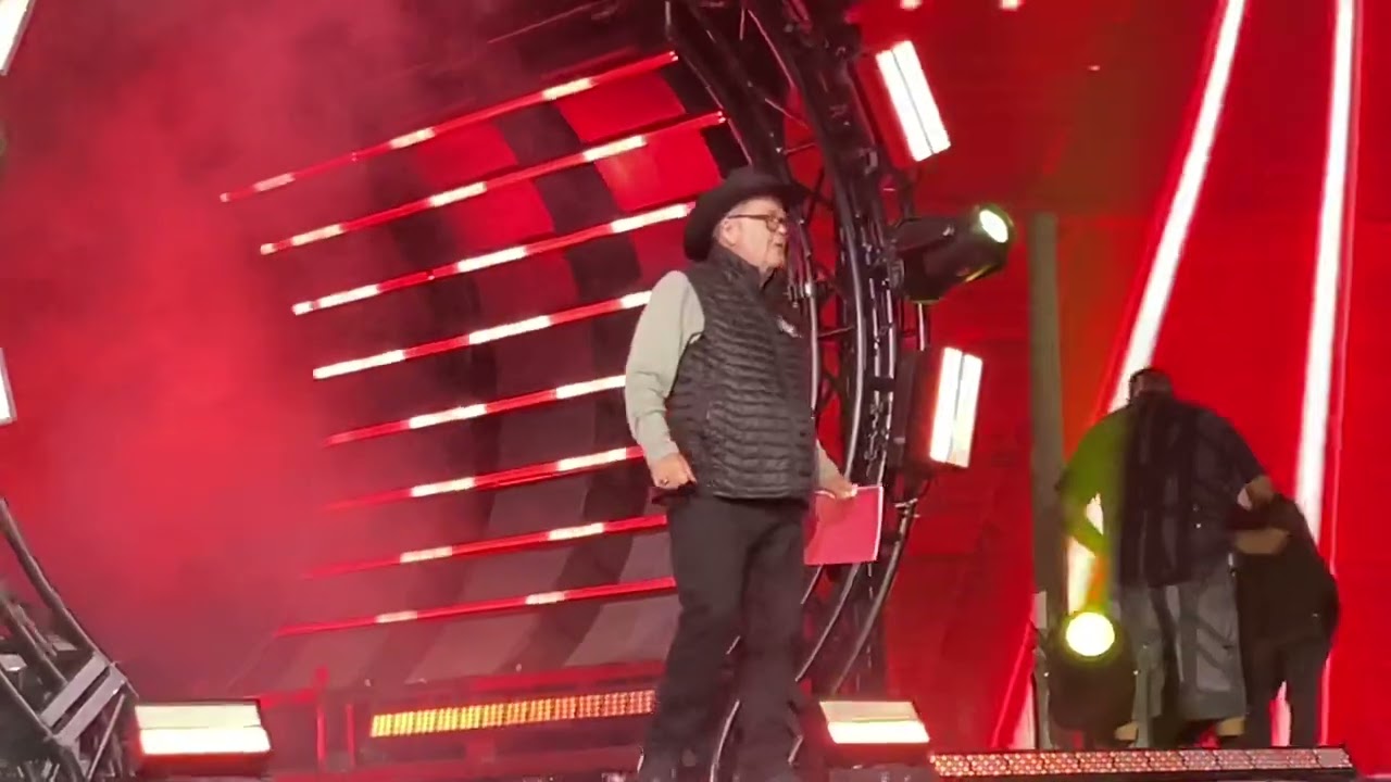 AEW commentators (Atlantic City) Jim Ross !.￼