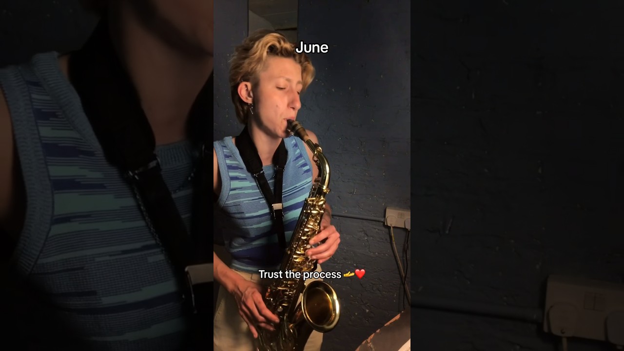 Welcome to ✨ my first 6 months learning how to play the sax ✨ #saxophone #musician #singersongwriter