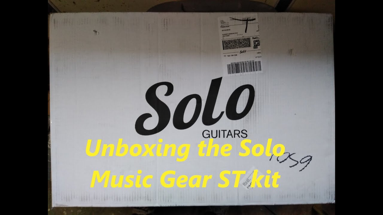 Unboxing the Solo Music Gear Unfinished ST Kit