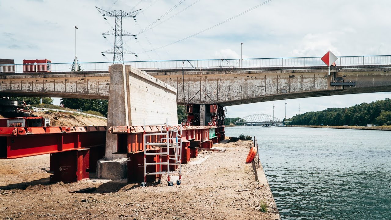 Verschuiven brug Herentals