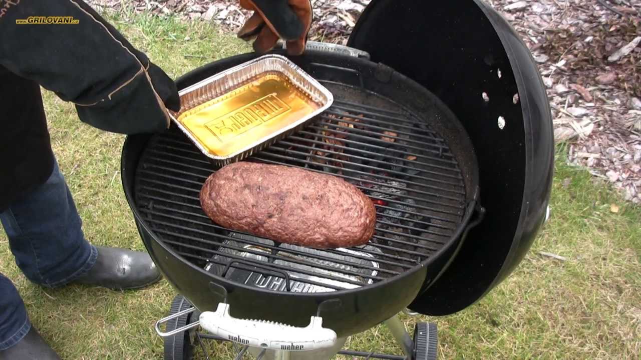 Zauzená sekaná v grilu