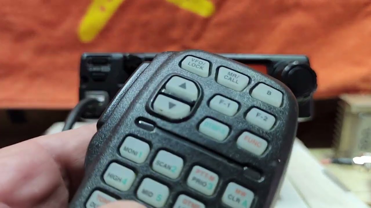 ICOM IC 2100 revisado. Medi&ccedil;&otilde;es no BIRD 43. Show!!
