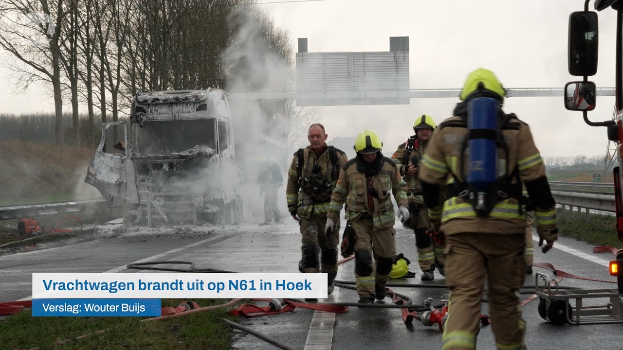 Vrachtwagen brandt uit op N61 in Hoek - 112 Nieuws | Omroep ZVL