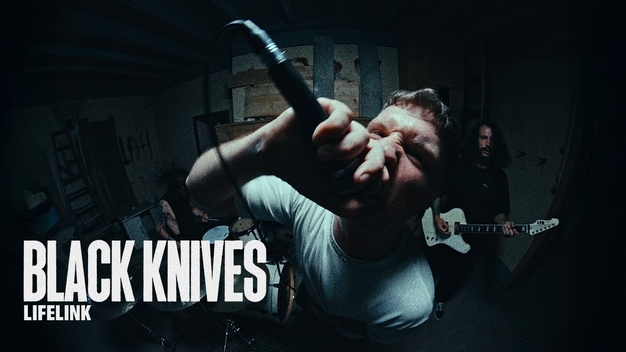 BLACK KNIVES - Lifelink