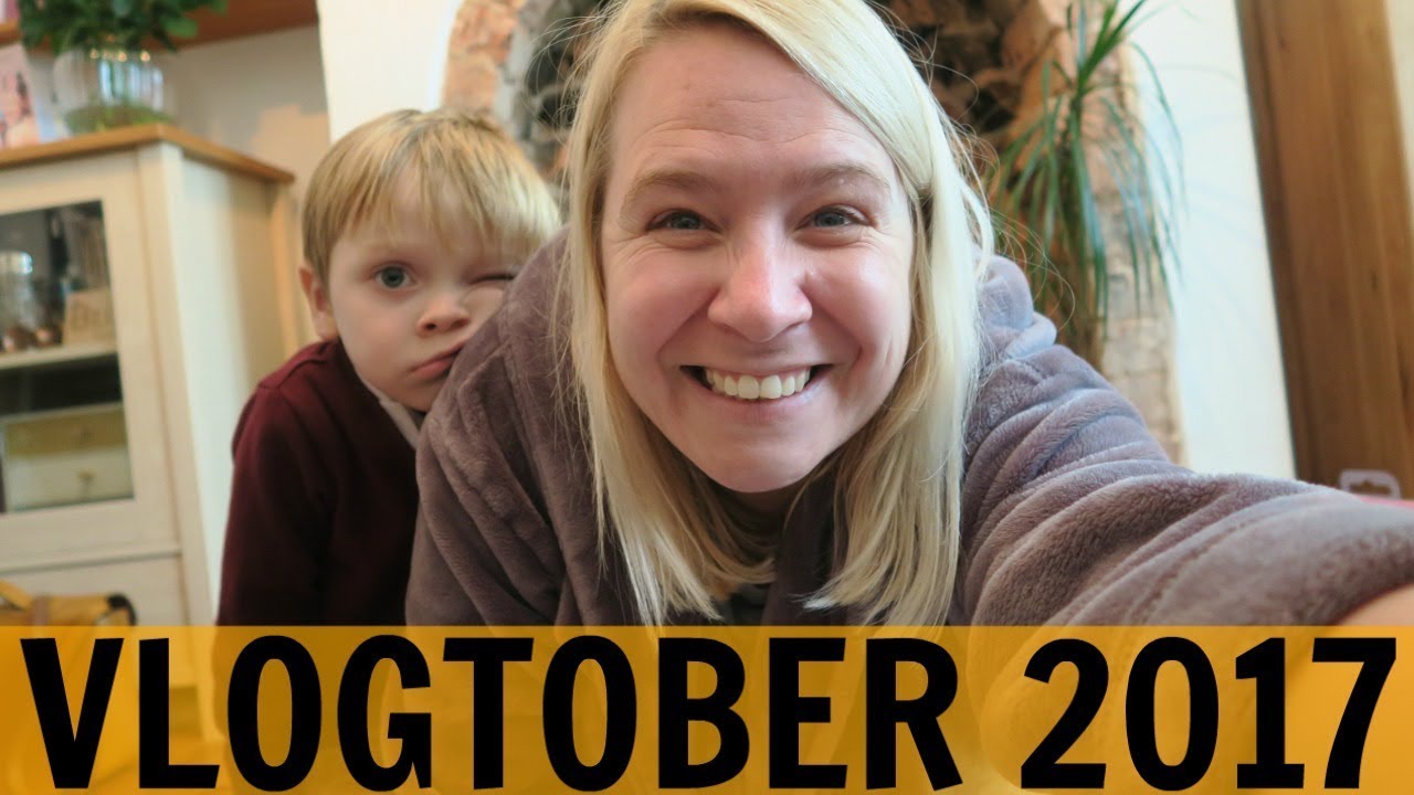 VLOGTOBER 2: A Bit Of A Dull Homey Day!