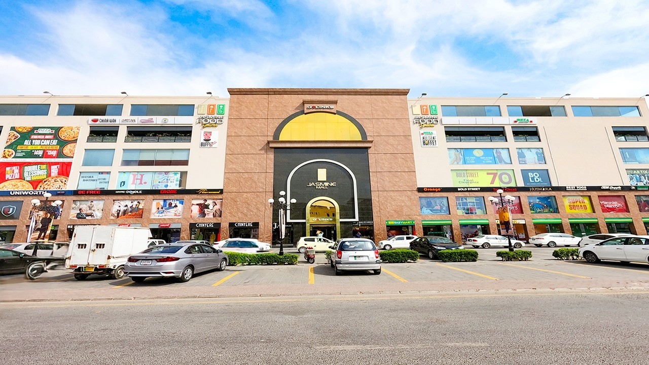 0.8 MARLA SHOP FOR SALE IN  JASMINE BLOCK  SECTOR C BAHRIA TOWN LAHORE