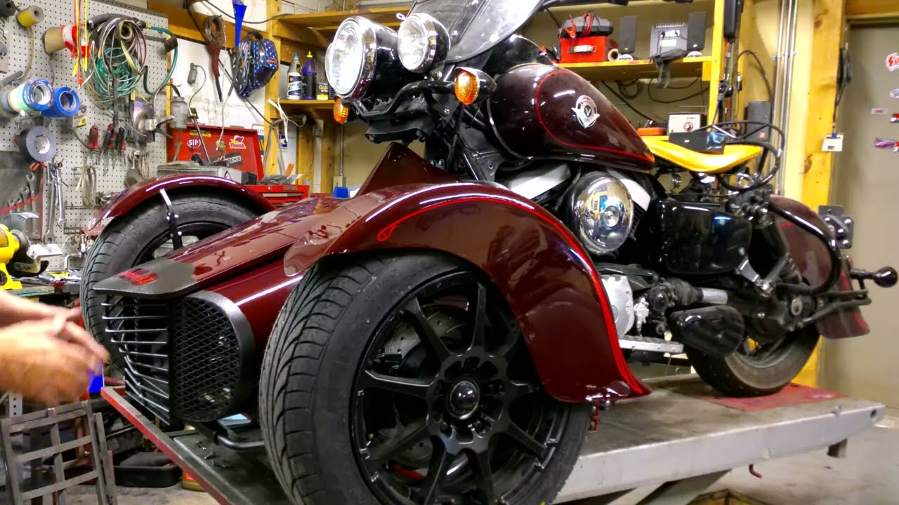 Painter is a Rock Star Endeavor Trikes Kawasaki Drifter #98 Final Assembly