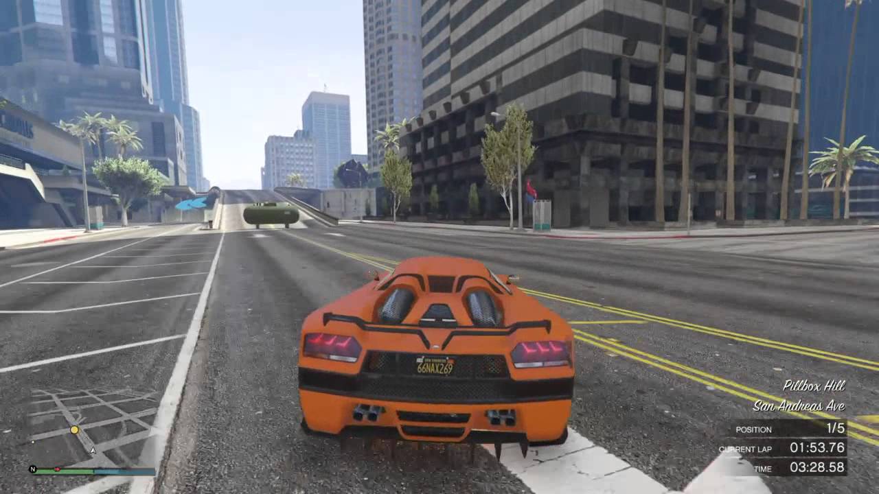 Grand Theft Auto 5 - Half loop ramps race