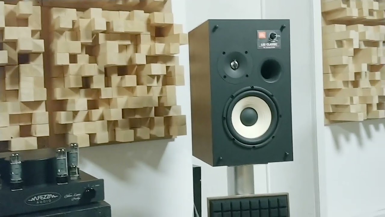 JBL Classic L82 unboxing and first play