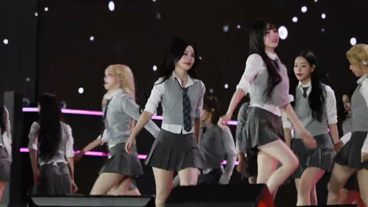 20250531 tripleS (트리플에스) 2025 Mega Concert - [Girls Never Die] Fancam