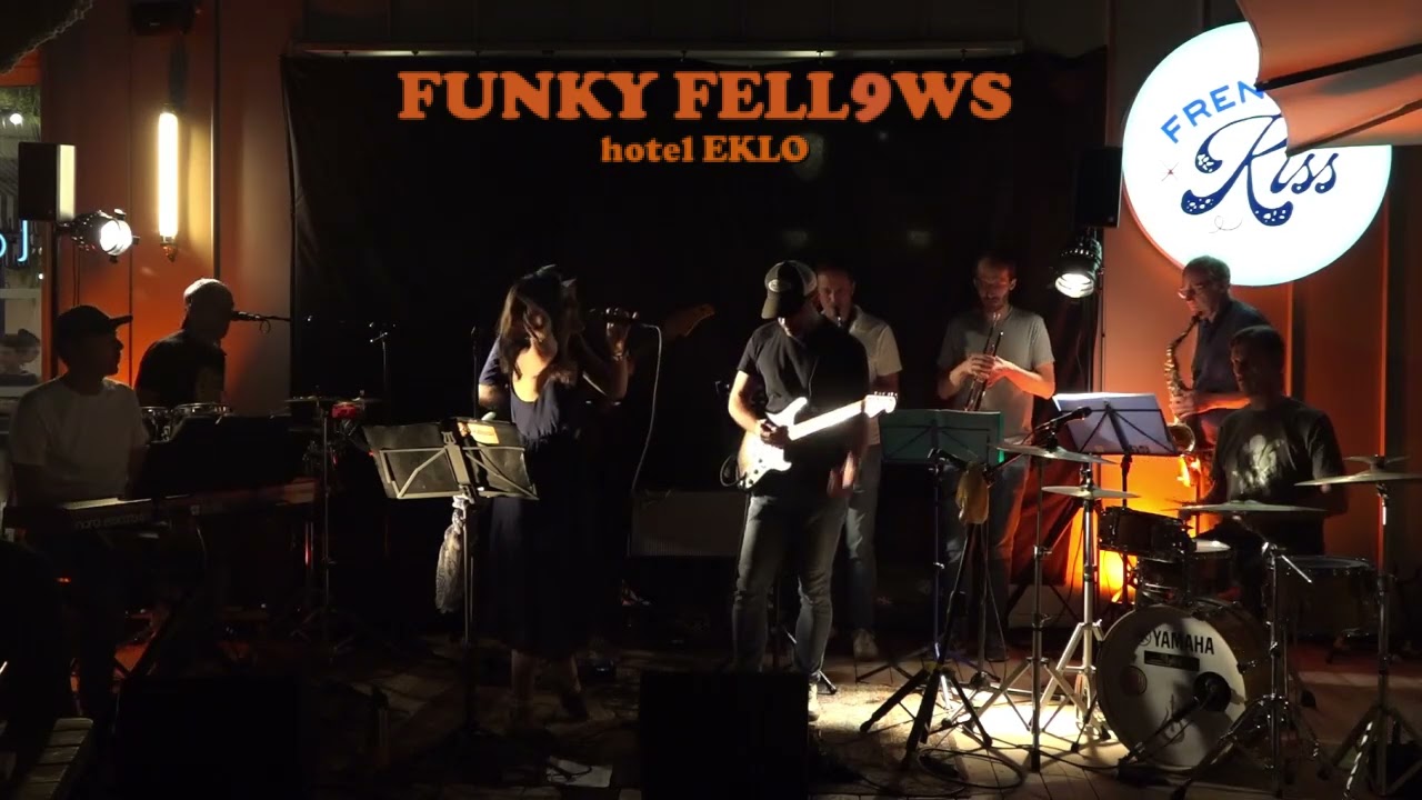 Funky Fell9ws - Kiss.