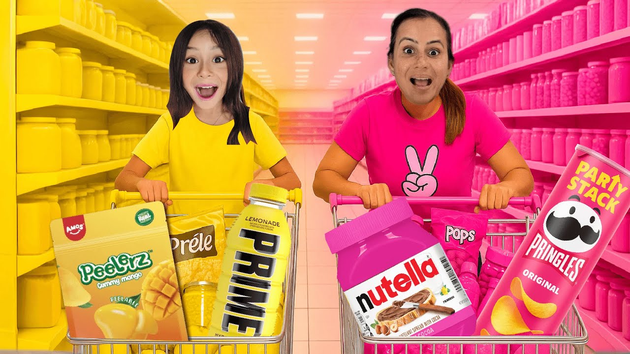 COMPRANDO DOCES NA COR SORTEADA Quem se Deu Melhor? (DOCES COREANOS) 💛🩷
