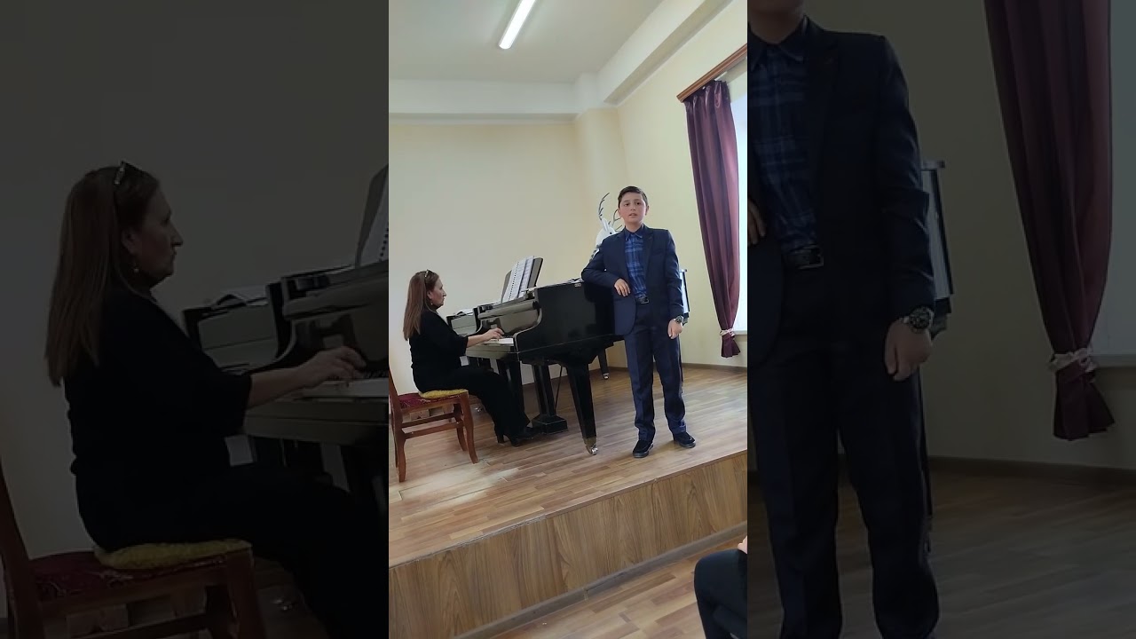 Aram Karapetyan ՄԵՆՔ ԹՈՌՆԵՐՆ ԵՆՔ ՄԱՇՏՈՑԻ