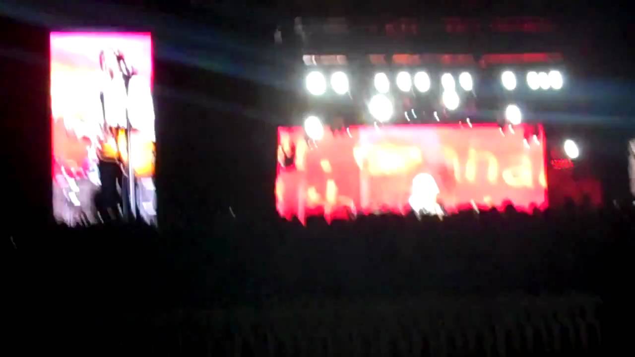 Paperback writer - Paul McCartney in Argentina 11.11.10