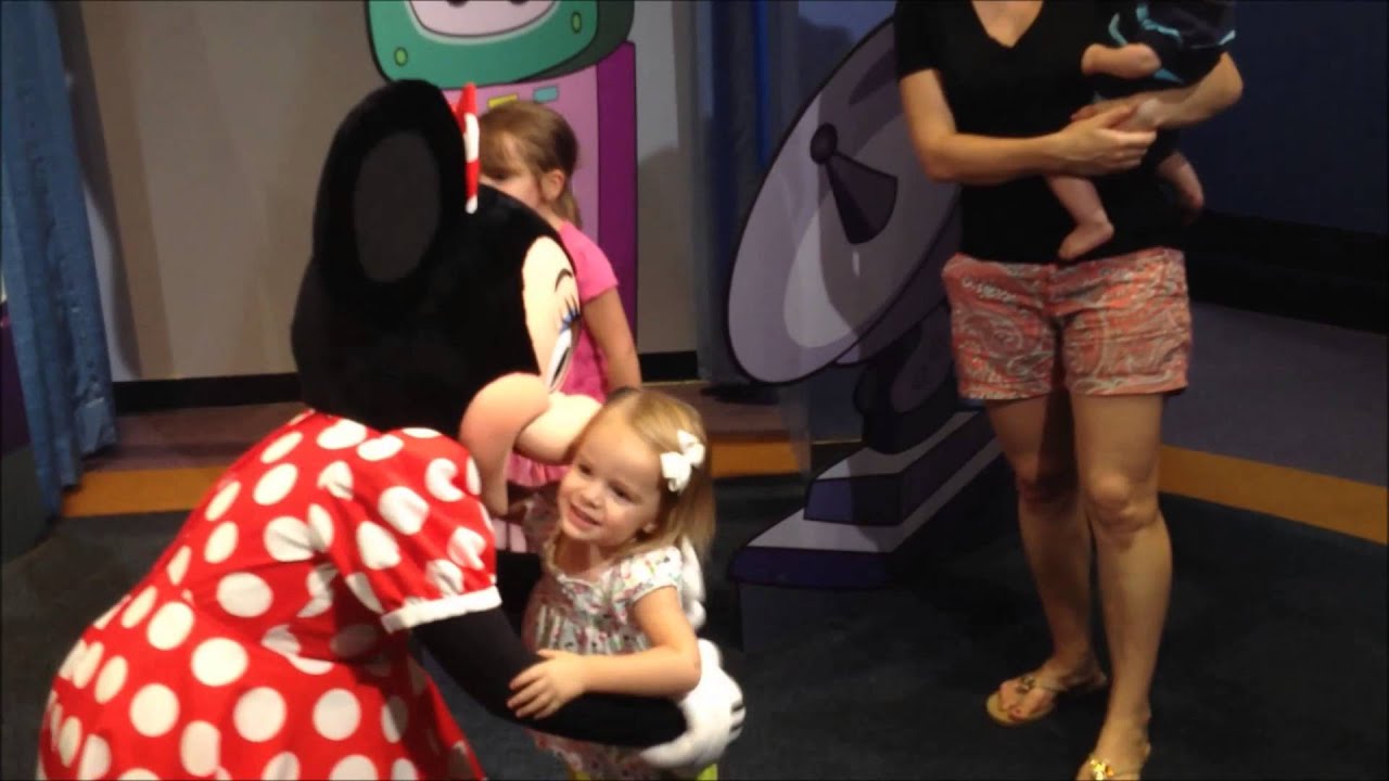 Minnie Mouse Meet and Greet at Epcot