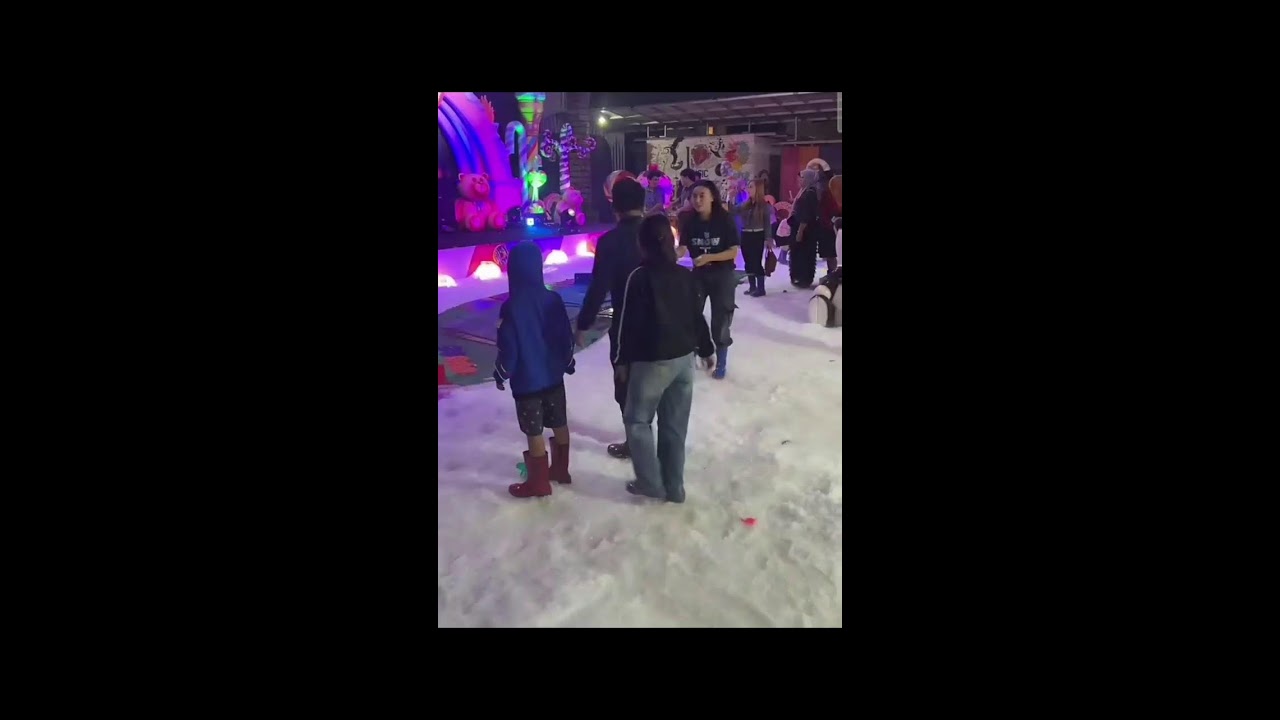 Hawai Waterpark Malam Hari 2025